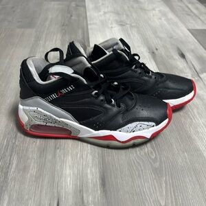 NIKE MEN'S JORDAN POINT LANE BASKETBALL SHOES BLACK RED GREY size 8.5